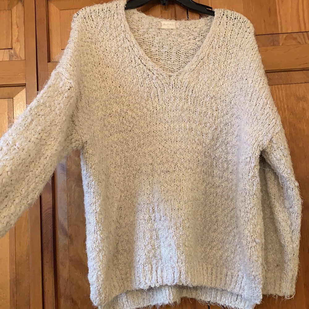 Sweater - Picture 4 of 4